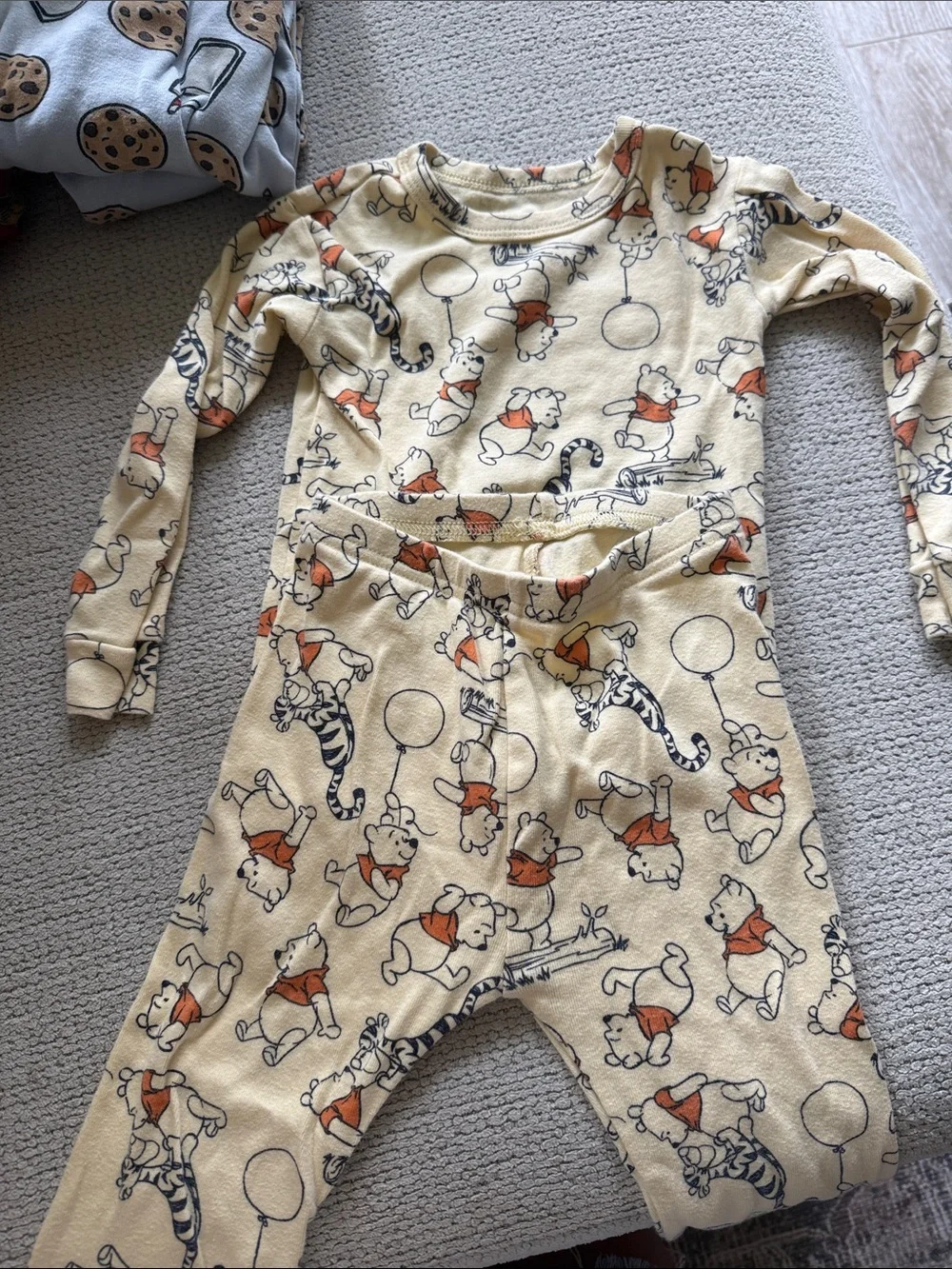 Kids 3-Pack Pajama Set - Mickey, Pooh Bear & Milk+Cookies - Picture 6 of 7